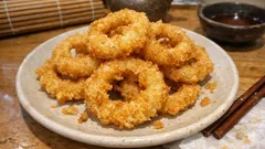 唐揚げ粉で味付けいらず：サクサクオニオンリングを手軽に揚げるレシピ