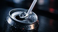 缶のプルタブが固いときはストローで解決する開け方